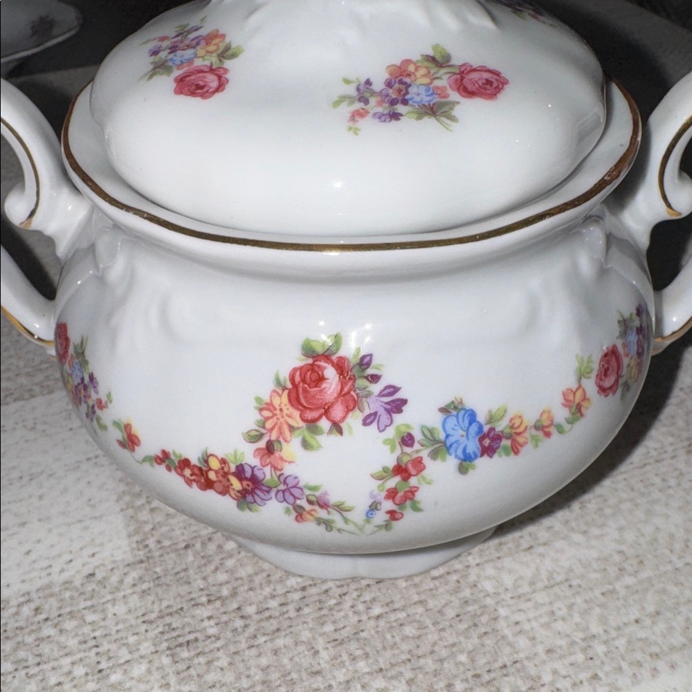 Vtg Winterling Germany Porcelain Bowl w lid floral and gold trim sugar/tea bags - Picture 2 of 12